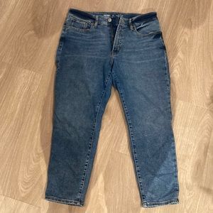 Old Navy Petite Straight Jeans